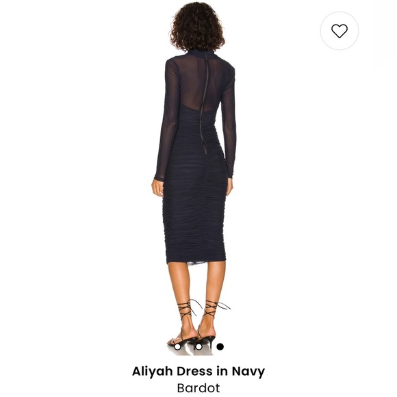 Aliyah Dress in Navy size Medium. NWT - Picture 4 of 13